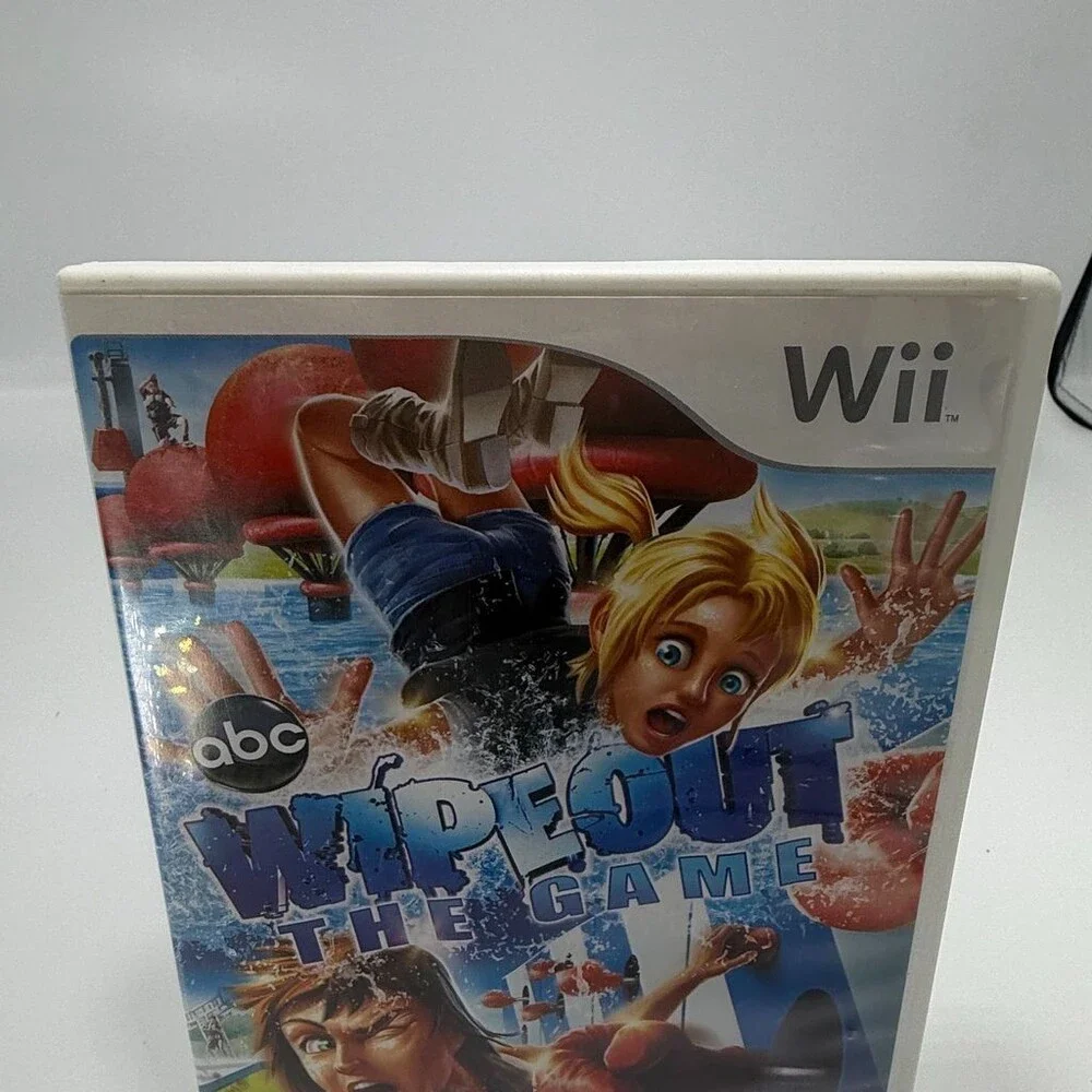 Unbranded wipeout game